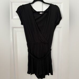GAP Black Midi romper with Timeless Elegance